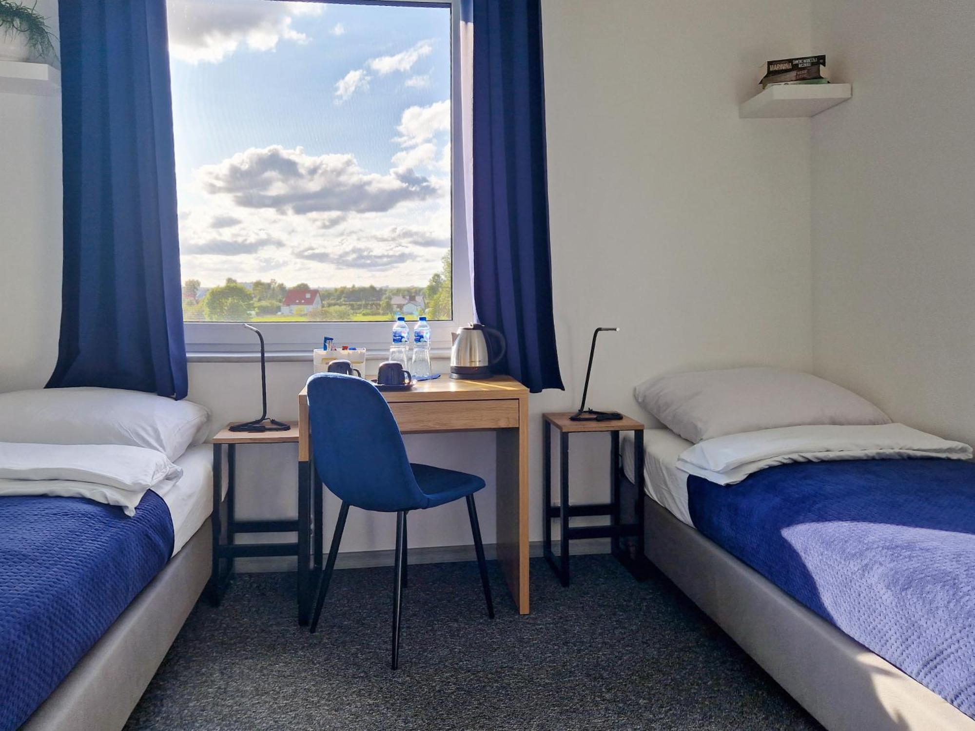 Mile Gdansk Airport & Parking Dlugoterminowy — Photos 3